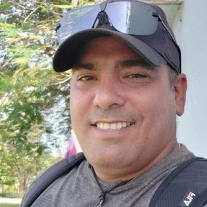 Meet your Posher, Ernesto